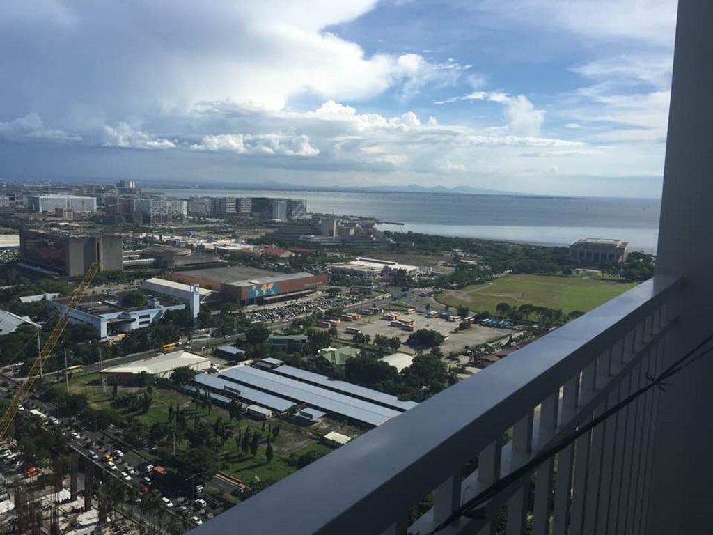 Seabreeze Residences At Breeze Residences Pasay Esterno foto