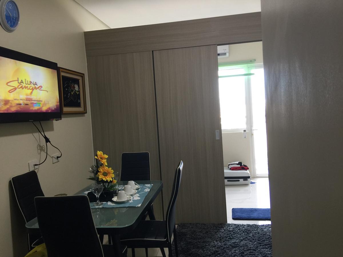 Seabreeze Residences At Breeze Residences Pasay Esterno foto