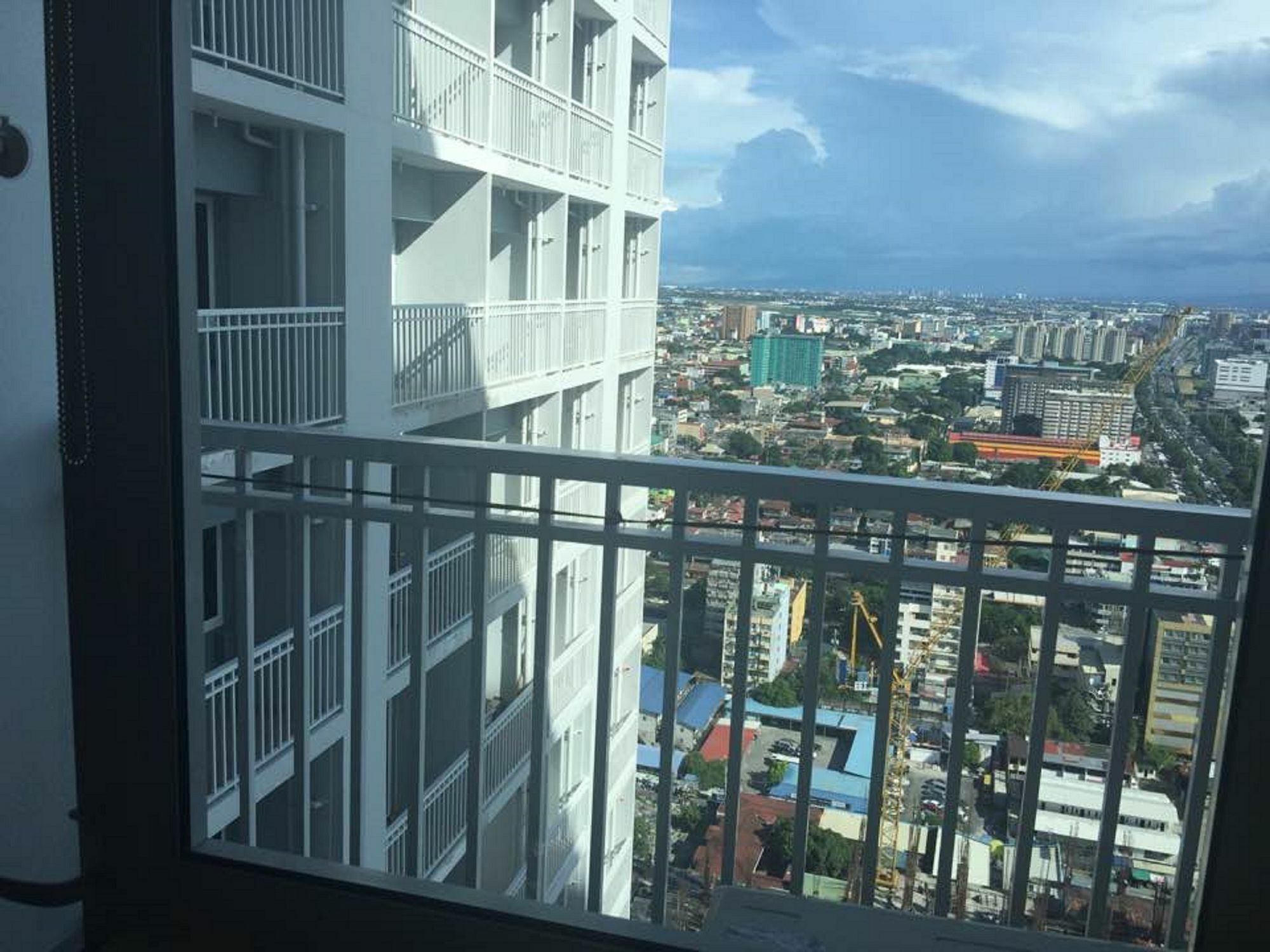 Seabreeze Residences At Breeze Residences Pasay Esterno foto